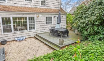 240 Sycamore Ter, Stamford, CT 06902