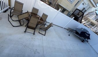 110 N Vermont Ave, Atlantic City, NJ 08401