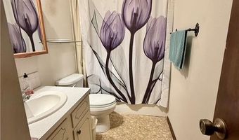 205 S Traster St, Altamont, KS 67330