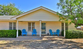 2810 Arrowhead Dr, Abilene, TX 79606