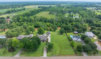 2073-2075 Main Hwy, Arnaudville, LA 70512