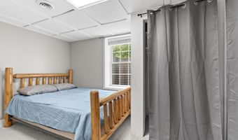 5218 Fillmore St, Allendale, MI 49401