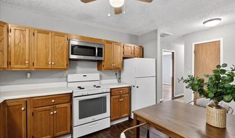 221 Allen St, Alton, IL 62002