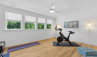 1614 Brook Rd, Charlotte, NC 28205