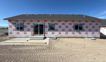 1160 Alpine Dr, Chubbuck, ID 83202