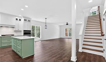 2206 N Asheboro School Rd, Asheboro, NC 27205