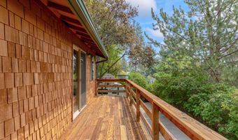 733 NW Saginaw Ave, Bend, OR 97703