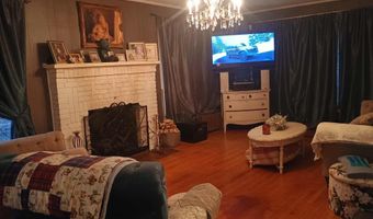 106 Ruskin Dr, Altoona, PA 16602