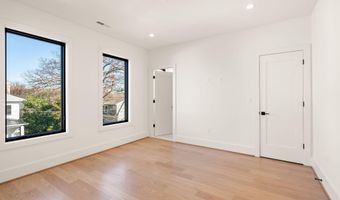 3108 6TH St N, Arlington, VA 22201