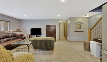 2528 N Fieldstone St, Andover, KS 67002