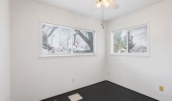 811 N 7th St, Alpine, TX 79830