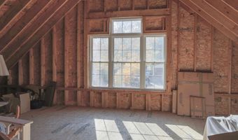 11 Durham St, Belfast, ME 04915