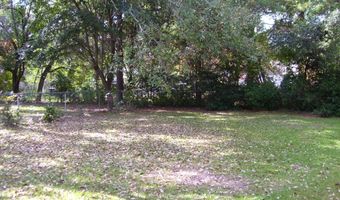 402 Sanborn St, Aberdeen, NC 28315