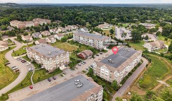 1 Francis Dr 405, Andover, MA 01810