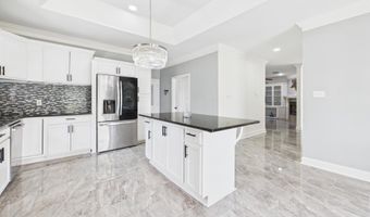 14024 Campisi Dr, Abbeville, LA 70510