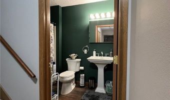 1123 Glades Dr, Altoona, WI 54720