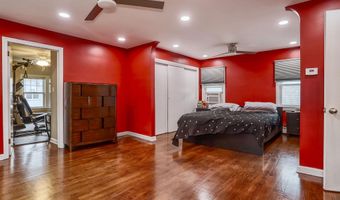 54 W 4TH St, Bayonne, NJ 07002