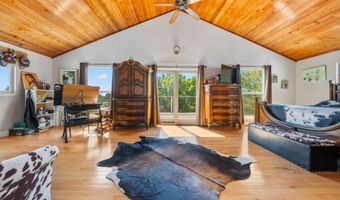 25130 Aoudad Dr, Anderson, CA 96007