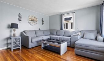 794 Main Ave, Warwick, RI 02886
