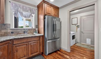 1361 Sawtooth St, Chubbuck, ID 83202