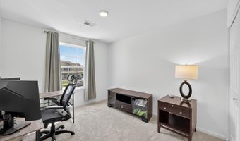 1183 Kingsmill Dr, Algonquin, IL 60102