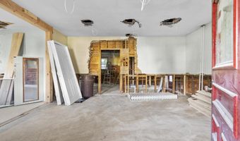 41 Old Farms Rd, Avon, CT 06001