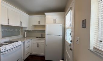 3020 Marcos Dr S-307, Aventura, FL 33160