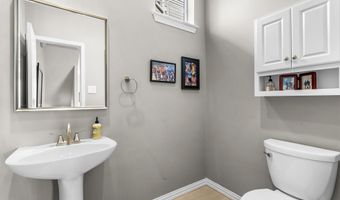 15743 Spectrum Dr 88, Addison, TX 75001