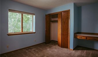 610 25th St SW, Austin, MN 55912