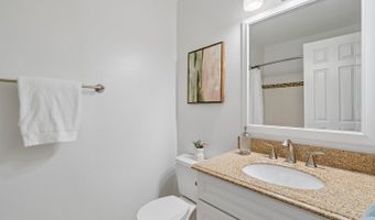 5914 LANGTON Dr, Alexandria, VA 22310