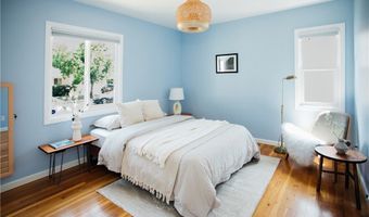 17442 Burma St, Encino, CA 91316