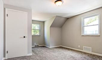 515 Crestview Ave, Akron, OH 44320