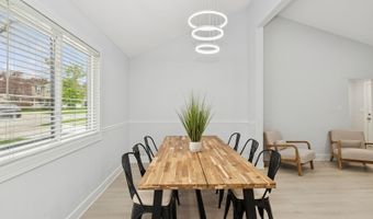1220 E Rockwell St, Arlington Heights, IL 60005