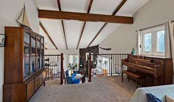 6150 Collins Cir, Anchorage, AK 99502