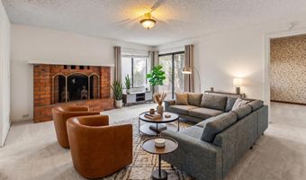 3209 Mary Ln, Escondido, CA 92025