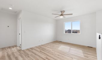 882 Vicksburg St, Box Elder, SD 57719
