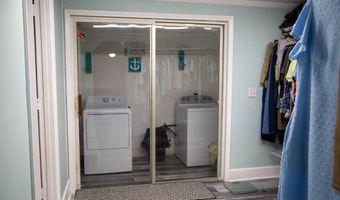 1758 Easons Bluff Rd, Baxley, GA 31513