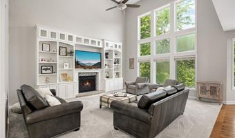 13877 Elkhart Rd, Apple Valley, MN 55124