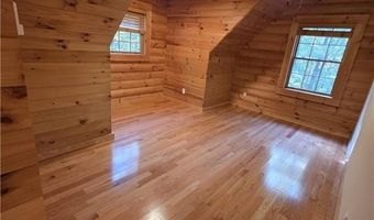 917 Tarkiln Rd, Burrillville, RI 02830