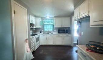 110 E Shoshone Ave, Byron, WY 82412