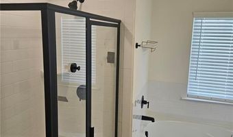 56 Auburn Hill Dr, Auburn, GA 30011