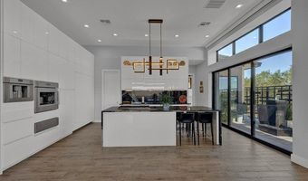 1728 CHARDONNAY, New Braunfels, TX 78132