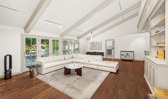 935 Fallen Leaf Rd, Arcadia, CA 91006