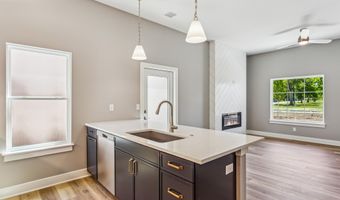 429 E Lexington Ln, Andover, KS 67002