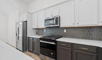 4998 FARMLAND Way, Bartlett, TN 38002