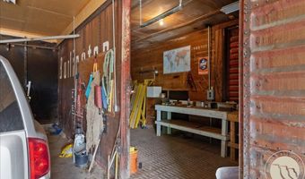 686 Highway 72, Belfry, MT 59008