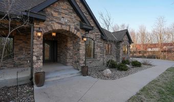 617 B Ave E, Albia, IA 52531
