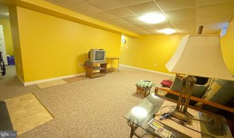 134 S FAIRFIELD Dr, Dover, DE 19901
