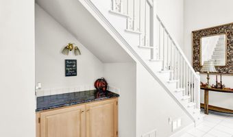 16 MULLIGAN Dr, Reading, PA 19606