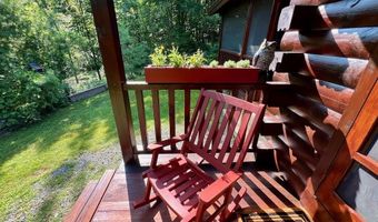 5451 River Rd, Arlington, VT 05250